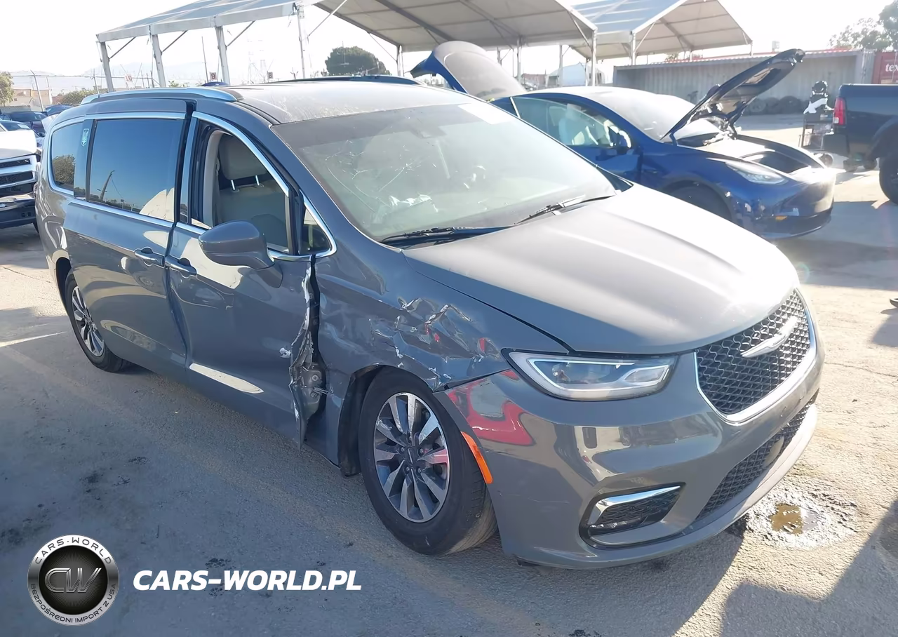 2021 Chrysler Pacifica Touring L