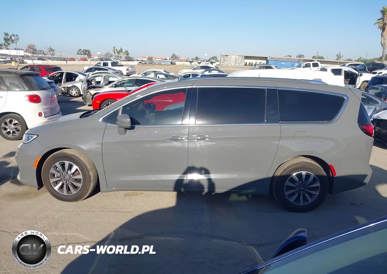 2021 Chrysler Pacifica Touring L VIN:2C4RC1BG2MR515754 - 14