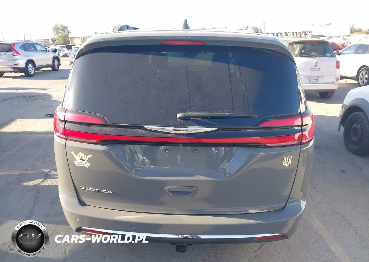 2021 Chrysler Pacifica Touring L VIN:2C4RC1BG2MR515754 - 16