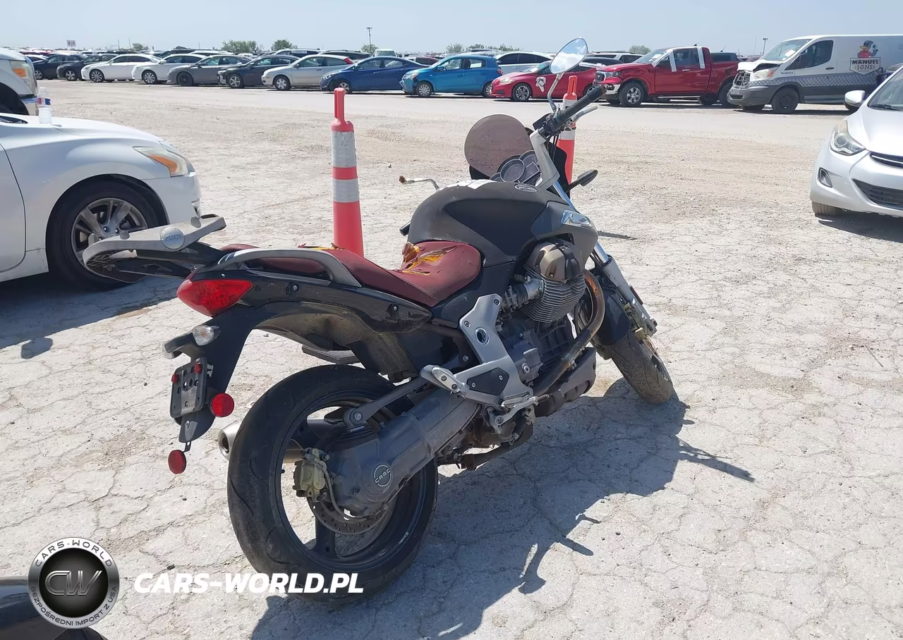 2007 Moto Guzzi Breva 1100 VIN:ZGULPC0037M114343 - 4