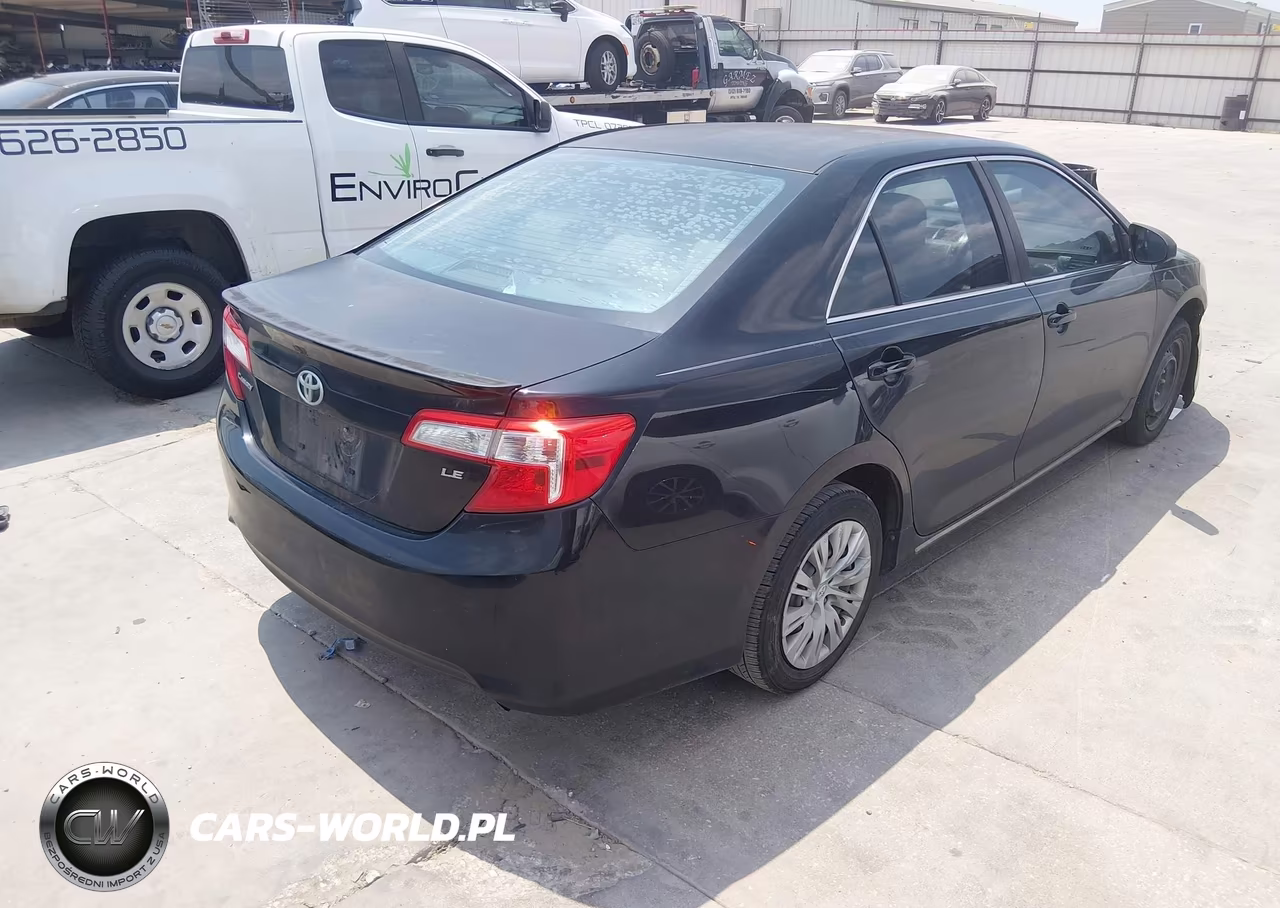 2014 Toyota Camry Le VIN:4T4BF1FK4ER417578 - 4