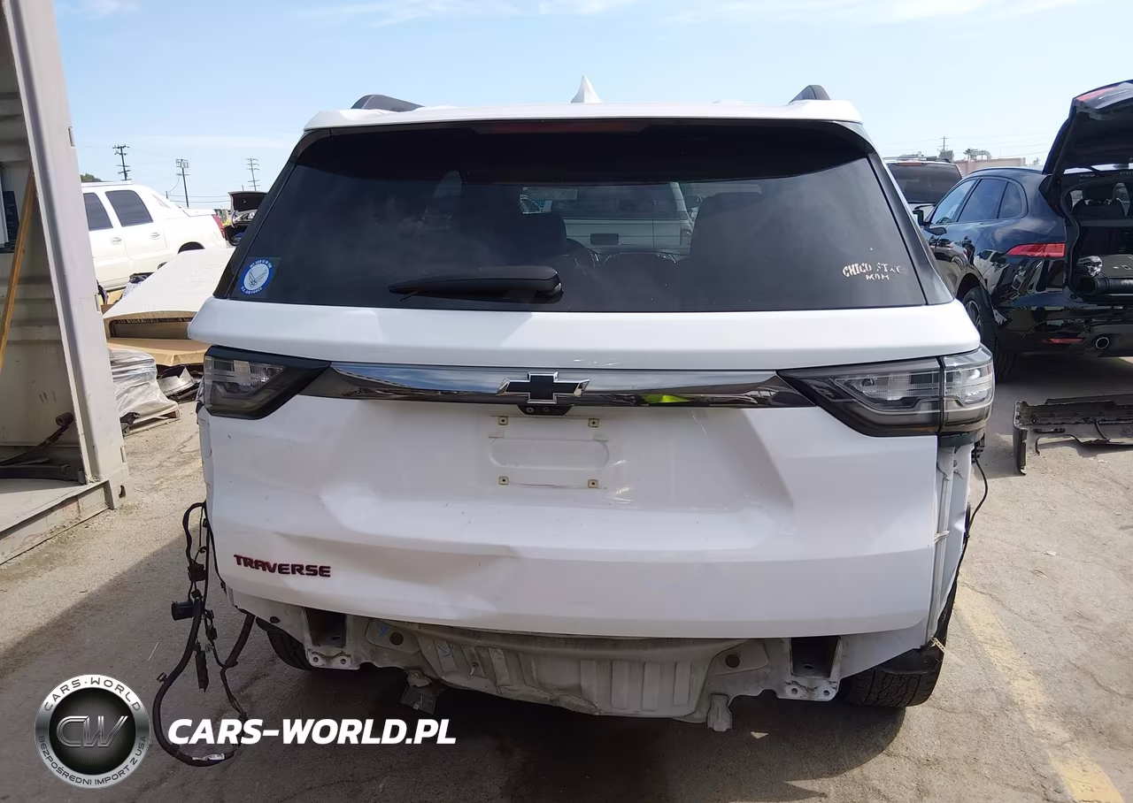 2020 Chevrolet Traverse Premier VIN:1GNERKKW1LJ255285 - 17