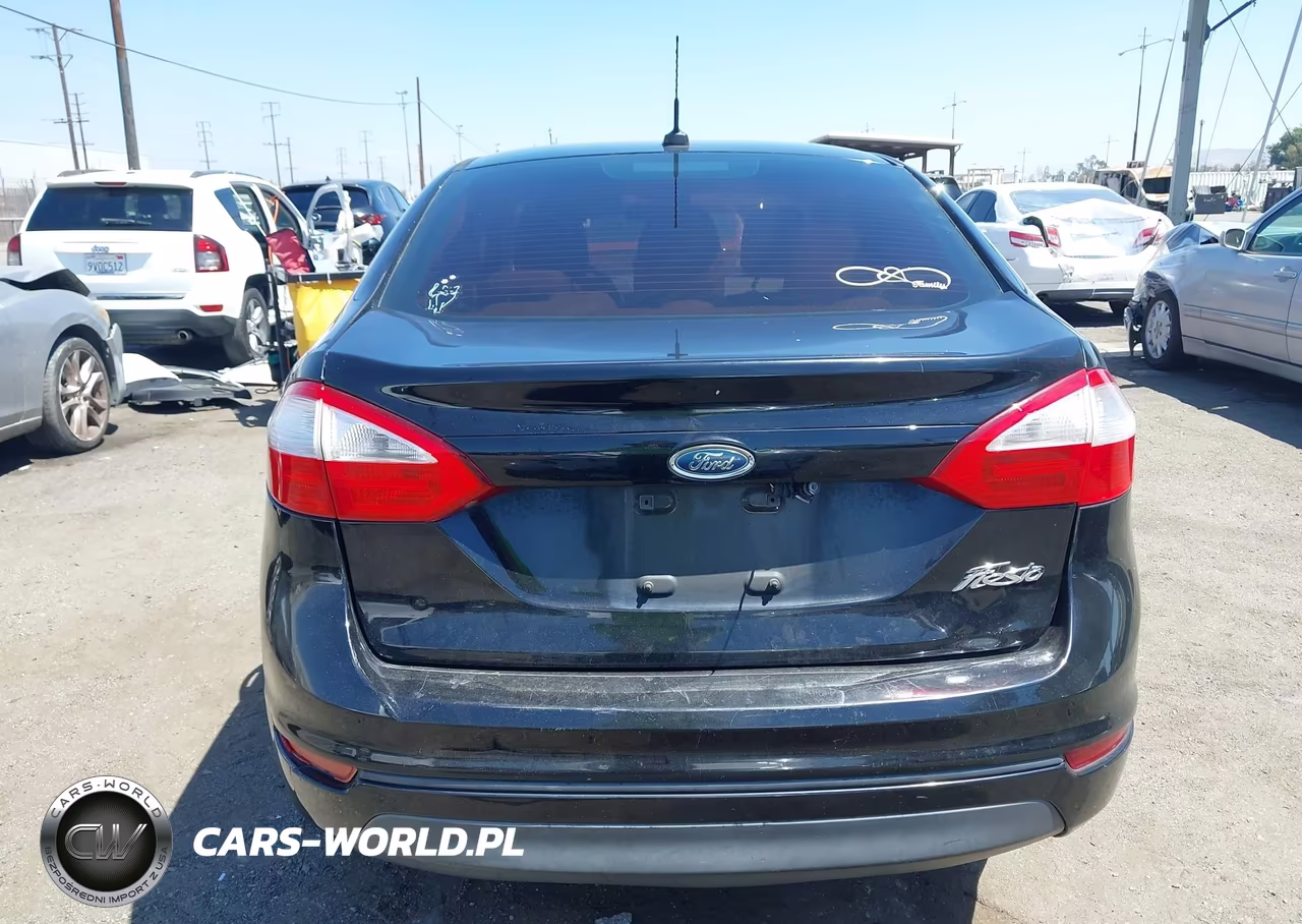2018 Ford Fiesta S VIN:3FADP4AJ9JM136580 - 16
