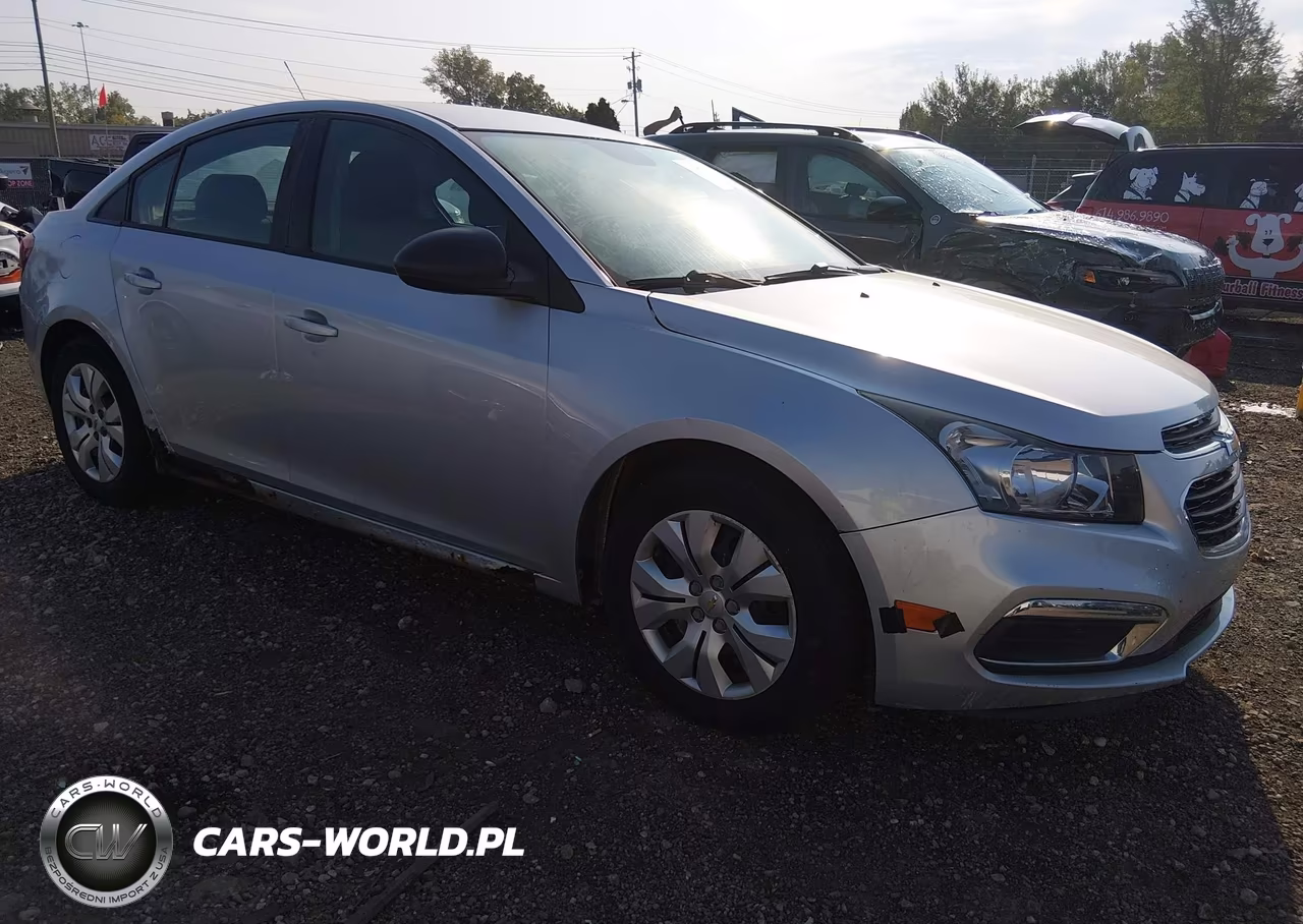 2015 Chevrolet Cruze Ls Auto VIN:1G1PA5SH7F7161384 - 1