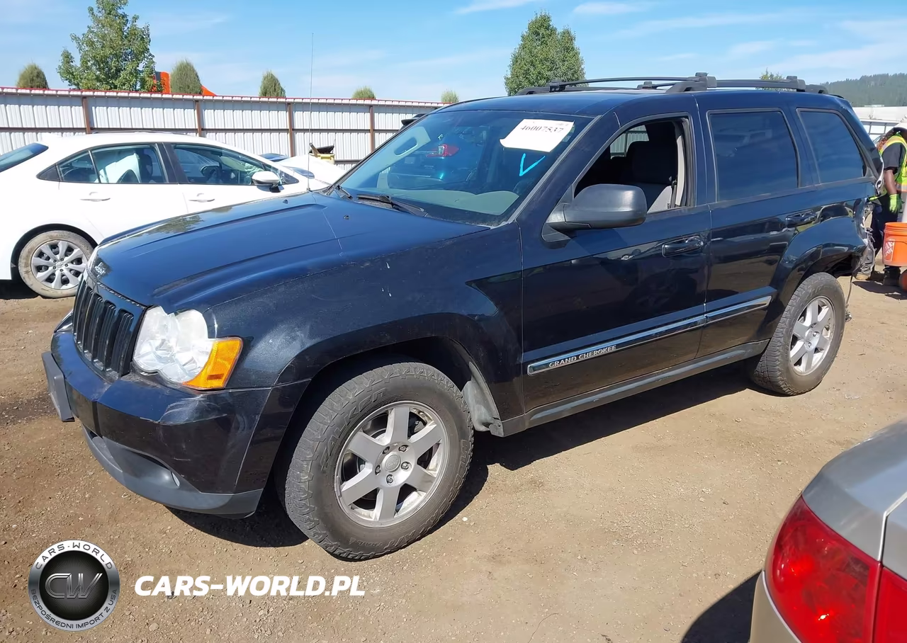 2010 Jeep Grand Cherokee Laredo VIN:1J4PR4GK9AC131912 - 2