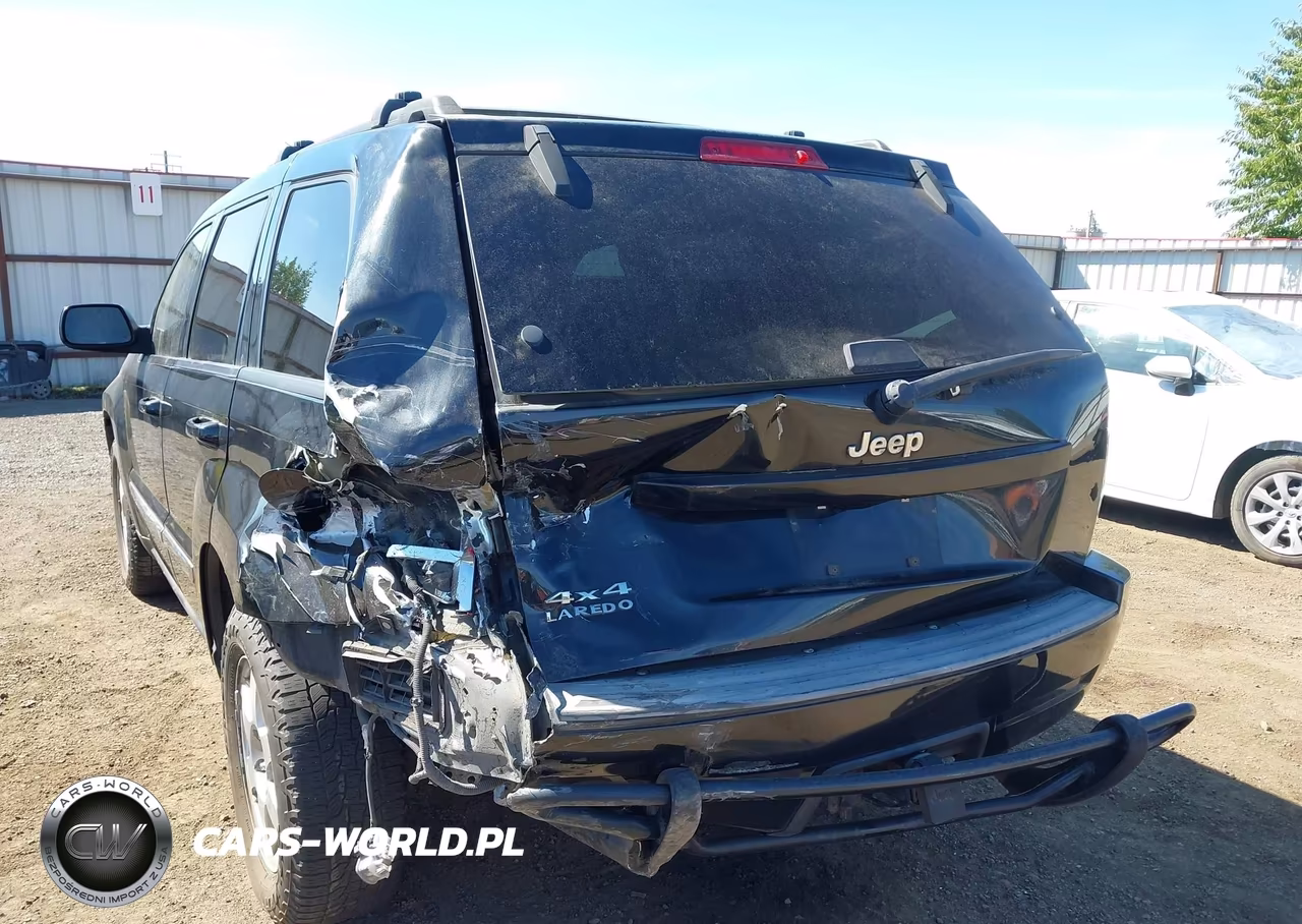 2010 Jeep Grand Cherokee Laredo VIN:1J4PR4GK9AC131912 - 6
