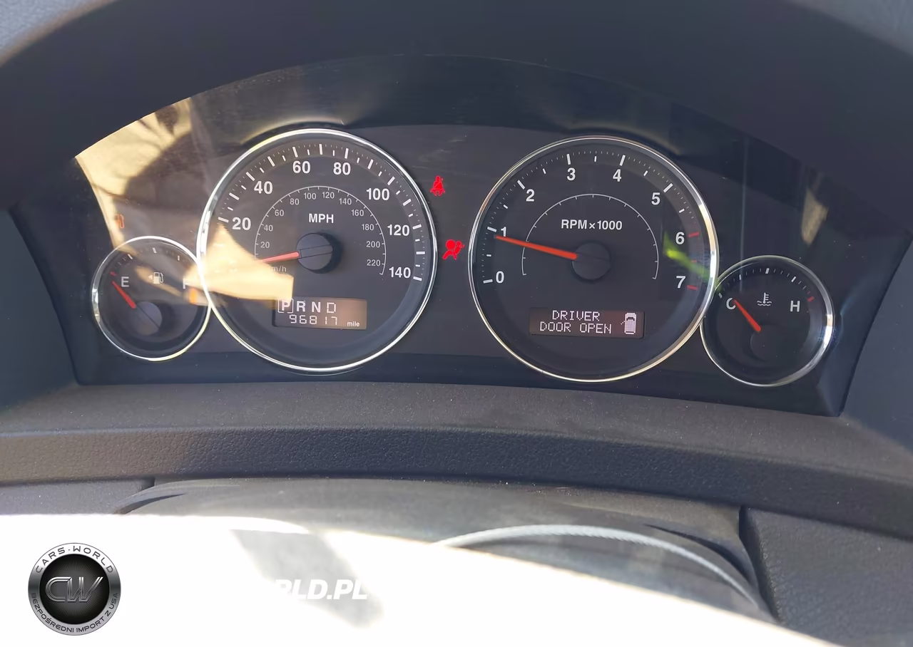 2010 Jeep Grand Cherokee Laredo VIN:1J4PR4GK9AC131912 - 7