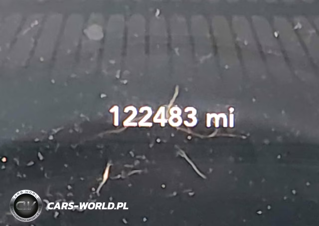 2020 Dodge Challenger Sxt VIN:2C3CDZAG2LH125586 - 16