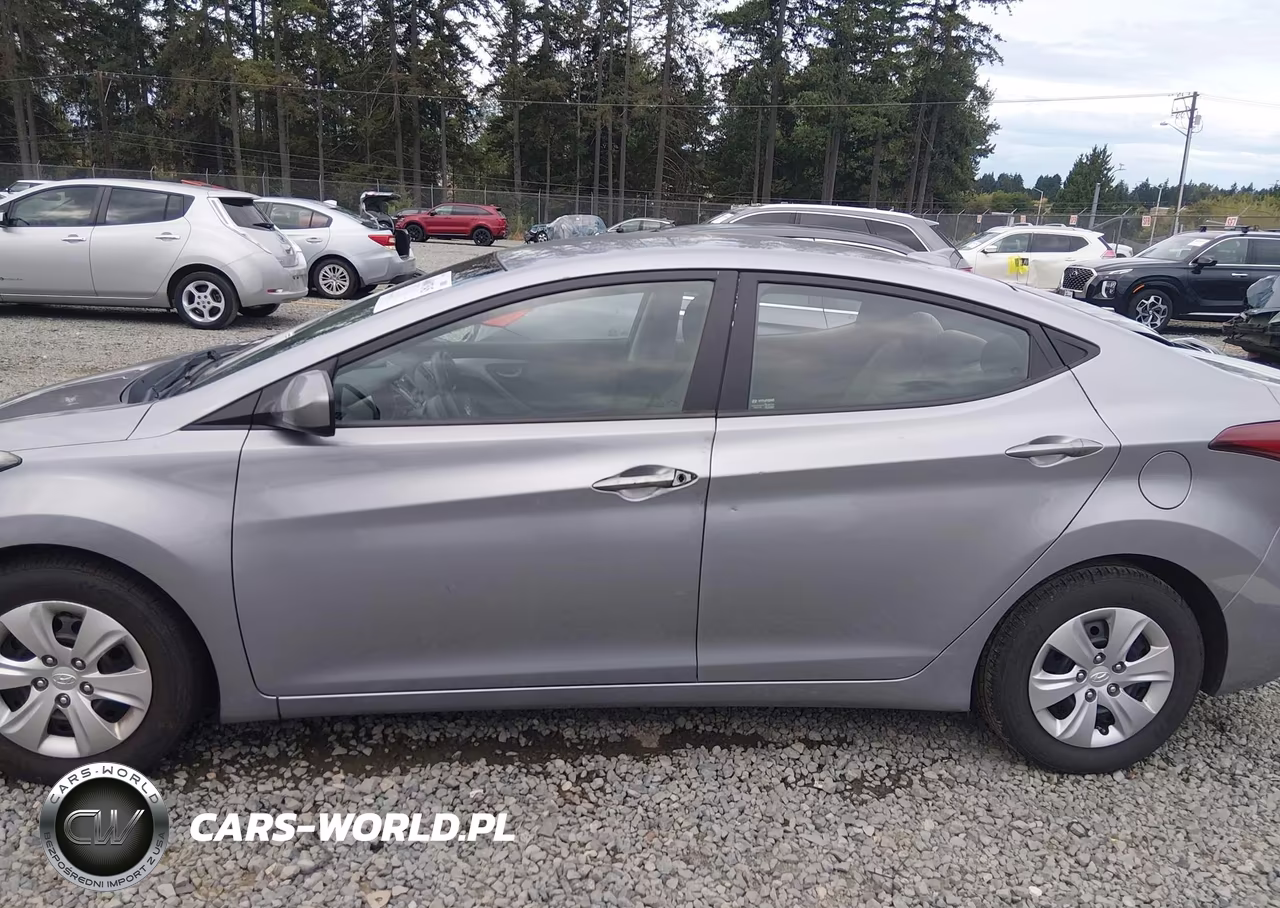 2016 Hyundai Elantra Se VIN:5NPDH4AEXGH700360 - 13