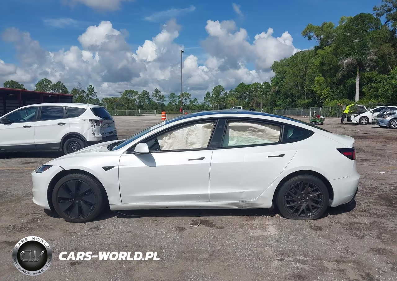 2024 Tesla Model 3 Long Range Dual Motor All-Wheel Drive-Rear-Wheel Drive VIN:5YJ3E1EA4RF744592 - 12