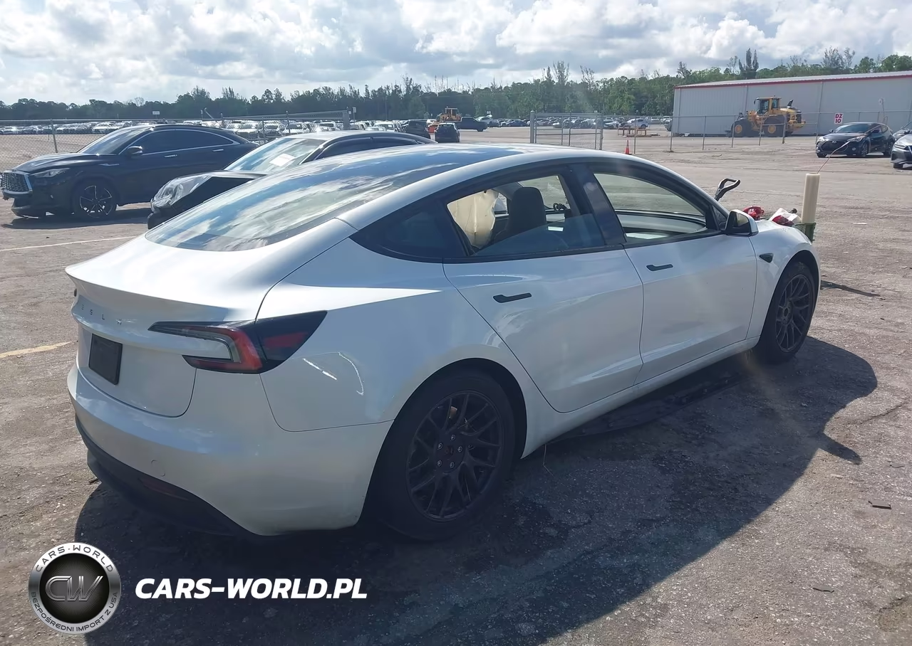 2024 Tesla Model 3 Long Range Dual Motor All-Wheel Drive-Rear-Wheel Drive VIN:5YJ3E1EA4RF744592 - 4