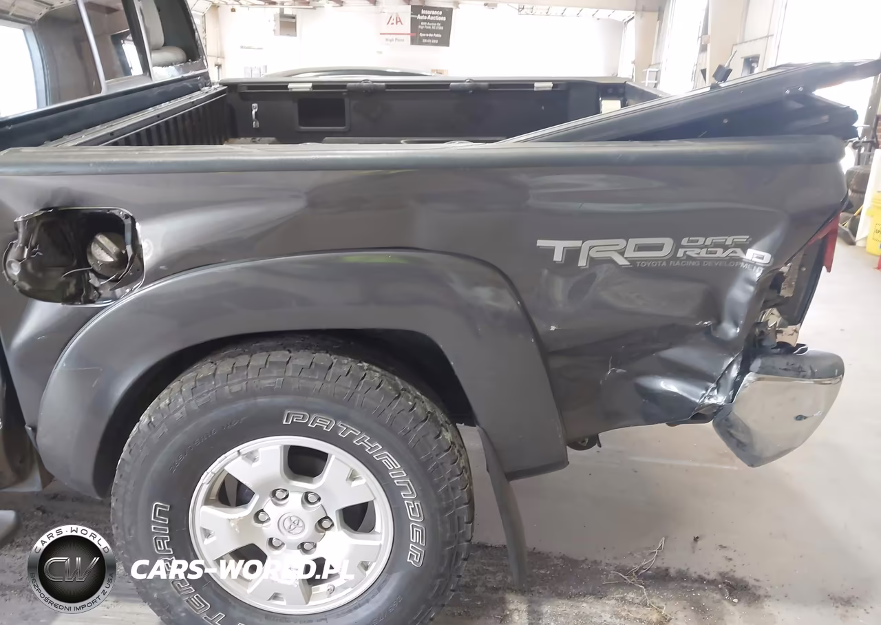 2012 Toyota Tacoma Base V6 VIN:3TMLU4EN8CM090626 - 6