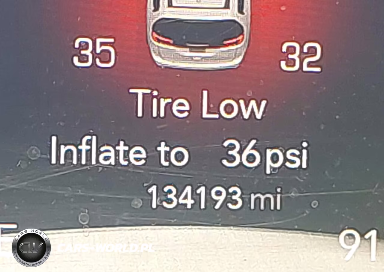 2021 Chrysler Pacifica Touring L VIN:2C4RC1BG8MR531375 - 15