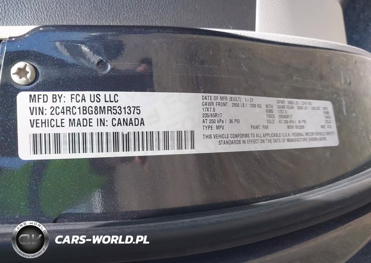 2021 Chrysler Pacifica Touring L VIN:2C4RC1BG8MR531375 - 9