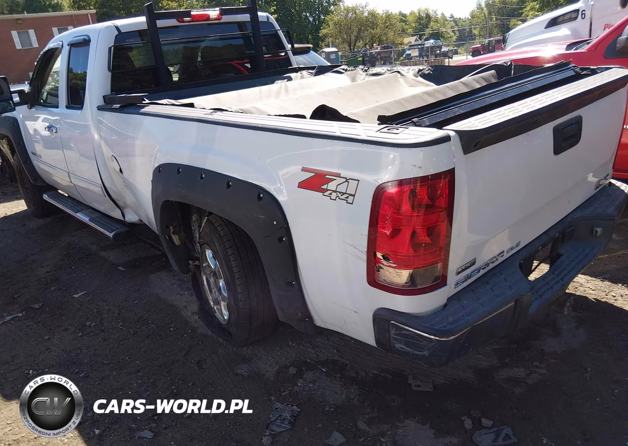 2010 GMC Sierra 1500 Sle VIN:1GTSKVE06AZ285647 - 3