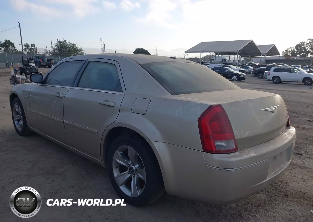 2006 Chrysler 300 Touring VIN:2C3KA53G26H353053 - 3