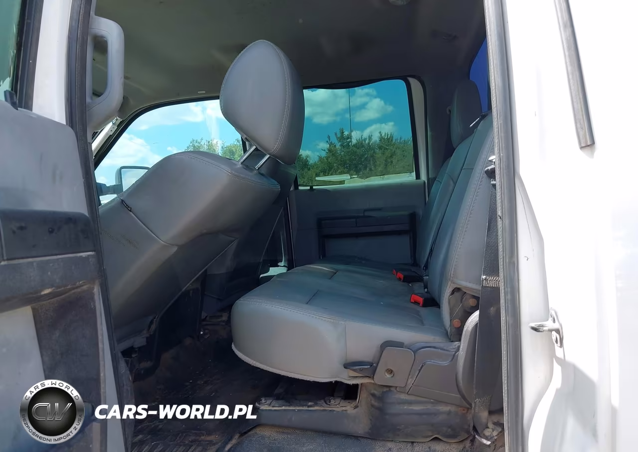 2012 Ford F-350 Chassis Xl VIN:1FD8W3HT5CEB61206 - 7