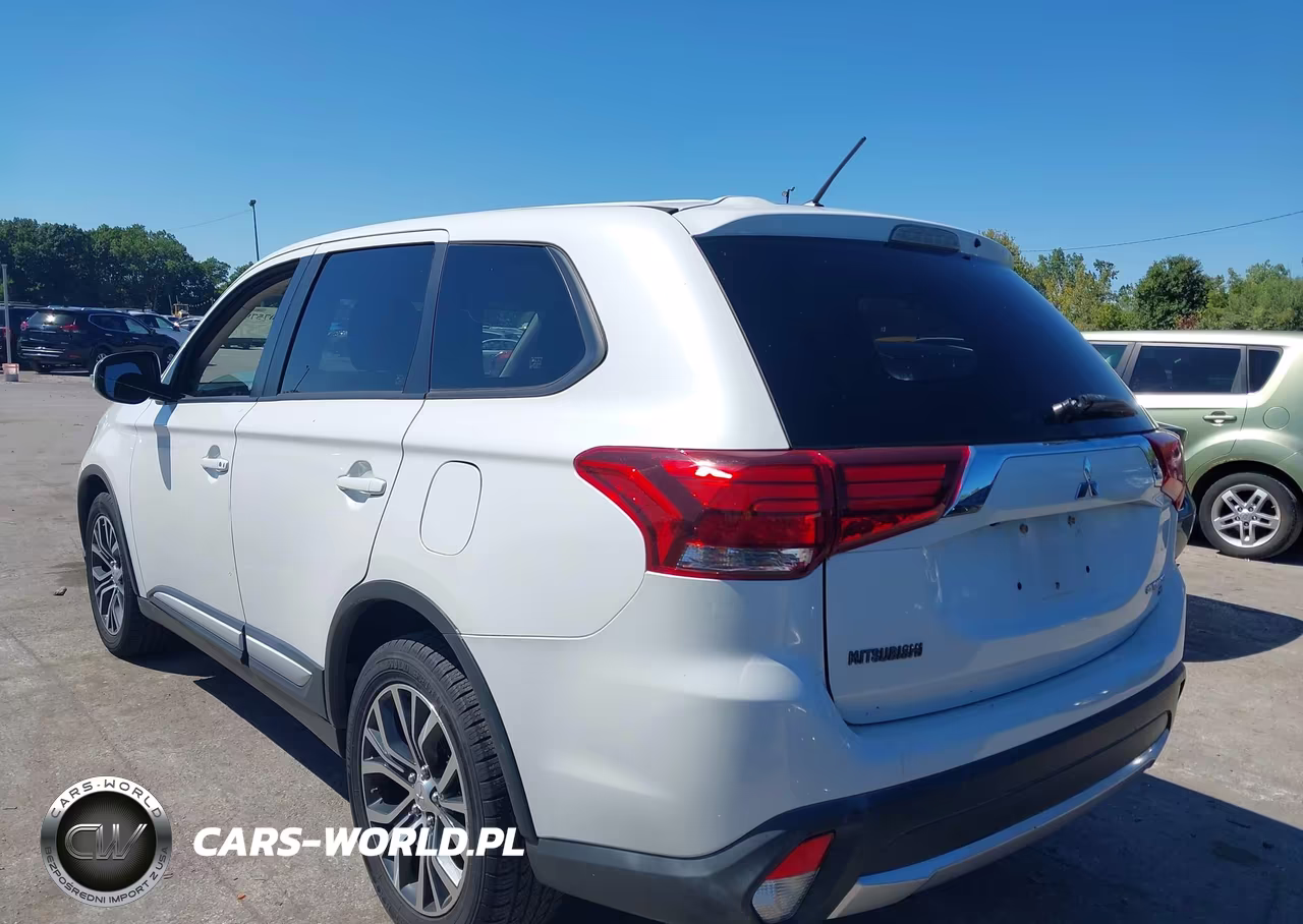 2016 Mitsubishi Outlander Es-Se-Sel VIN:JA4AZ3A34GZ010146 - 3