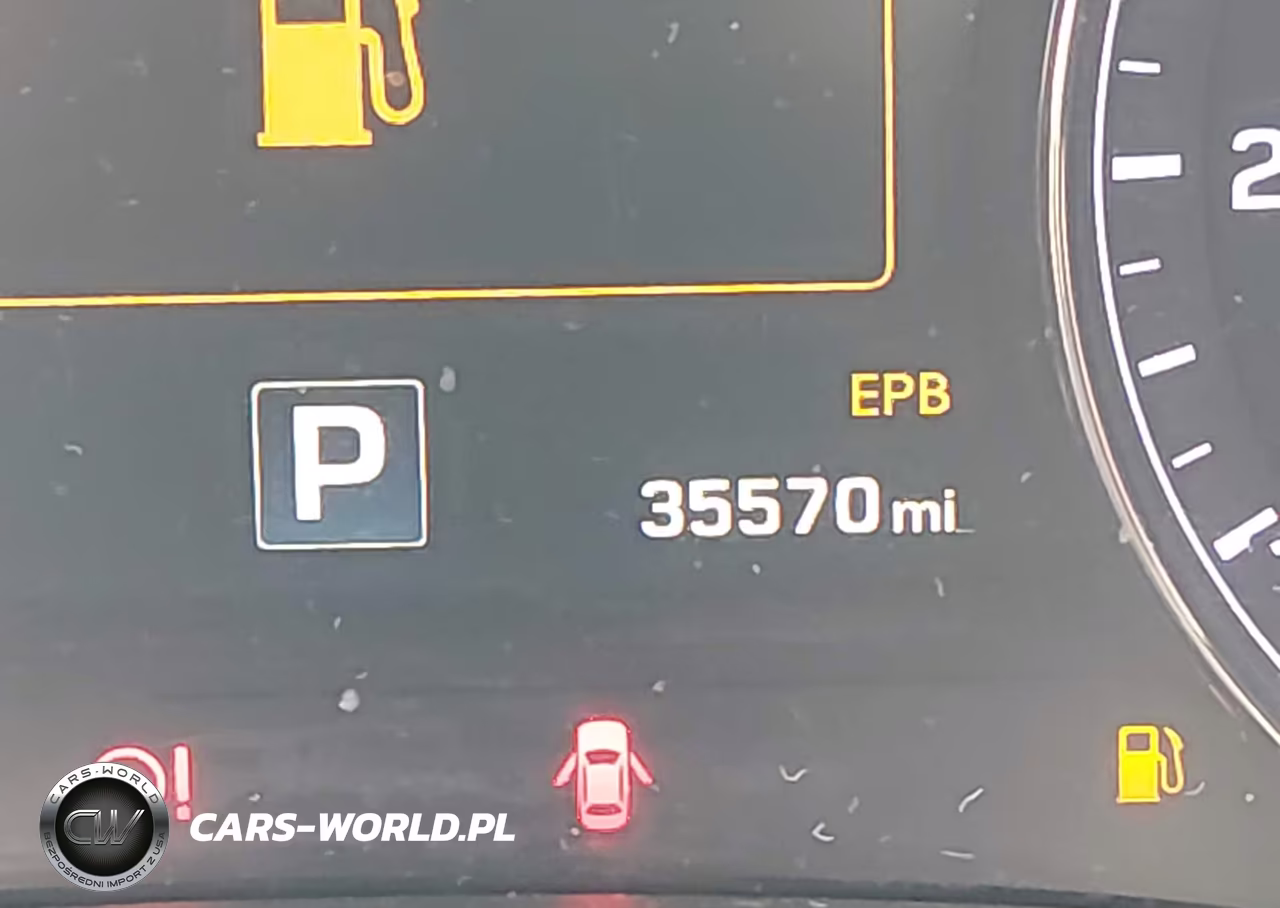 2017 Genesis G80 3.8 VIN:KMHGN4JE2HU192457 - 15