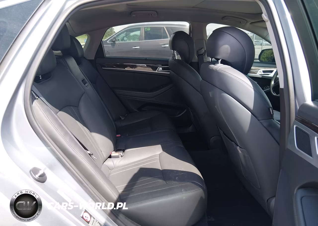 2017 Genesis G80 3.8 VIN:KMHGN4JE2HU192457 - 8