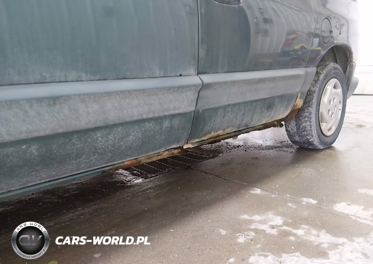 1999 Dodge Caravan Se VIN:2B4GP45G4XR338456 - 6