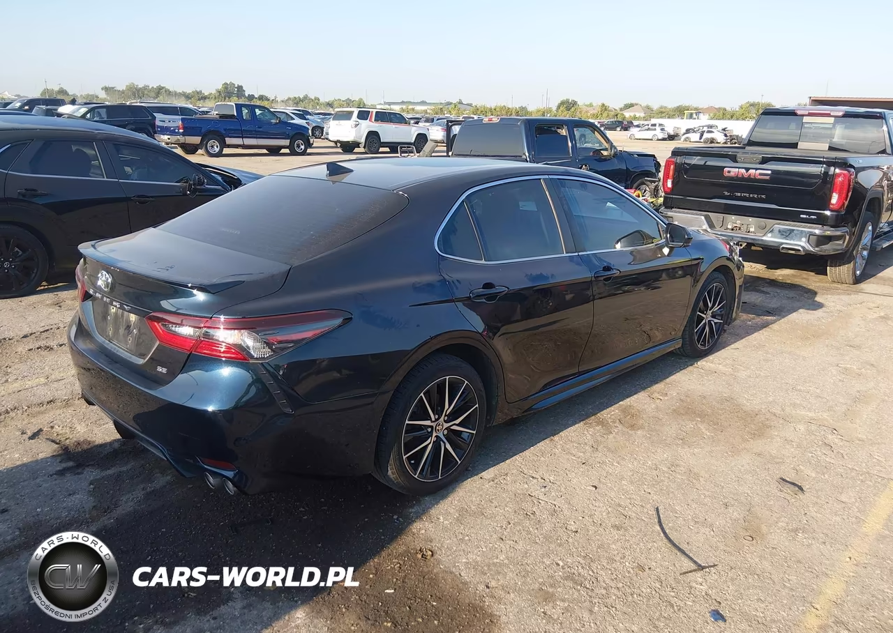 2021 Toyota Camry Se VIN:4T1G11AK1MU429787 - 4