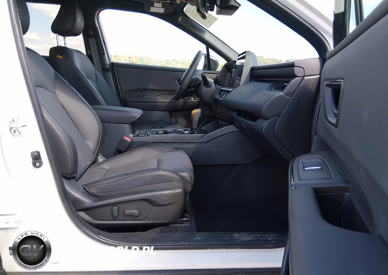 2026 Subaru Outback Wilderness VIN:JF2BURMD2TY533473 - 5