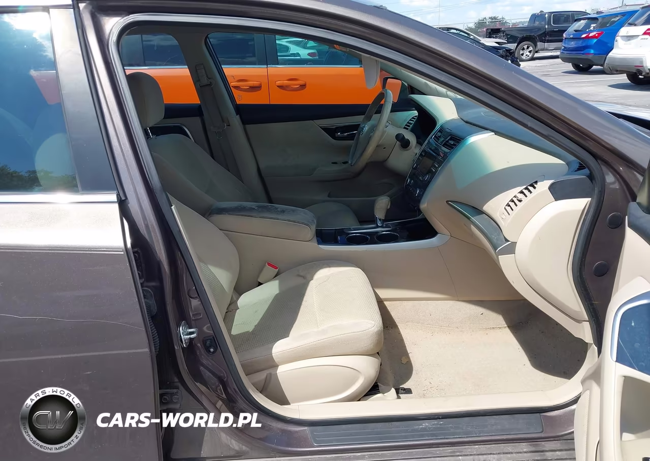 2014 Nissan Altima 2.5 Sv VIN:1N4AL3AP4EC111655 - 5