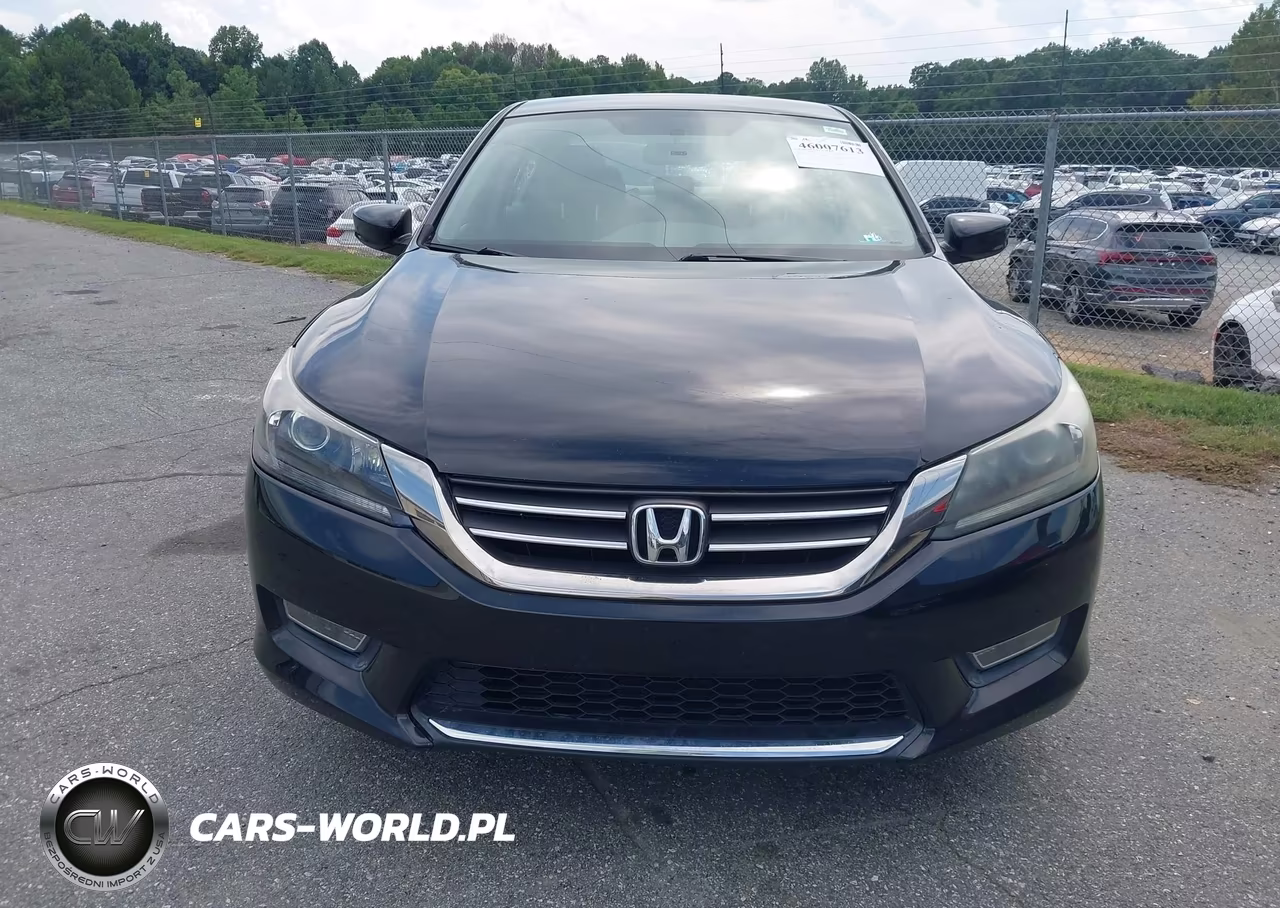 2013 Honda Accord Sport VIN:1HGCR2F57DA084627 - 12