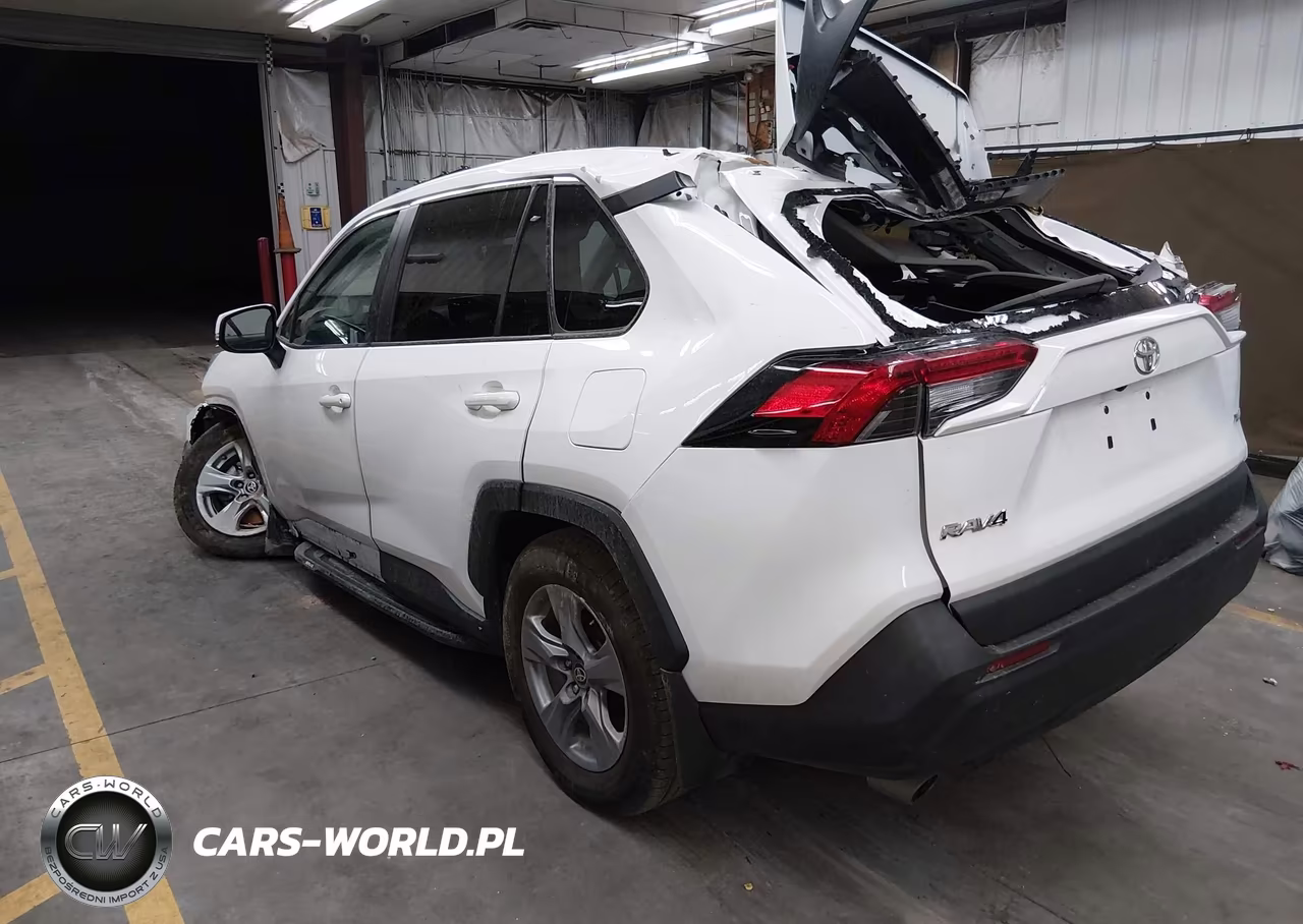 2022 Toyota Rav4 Xle VIN:2T3W1RFV6NC197176 - 3