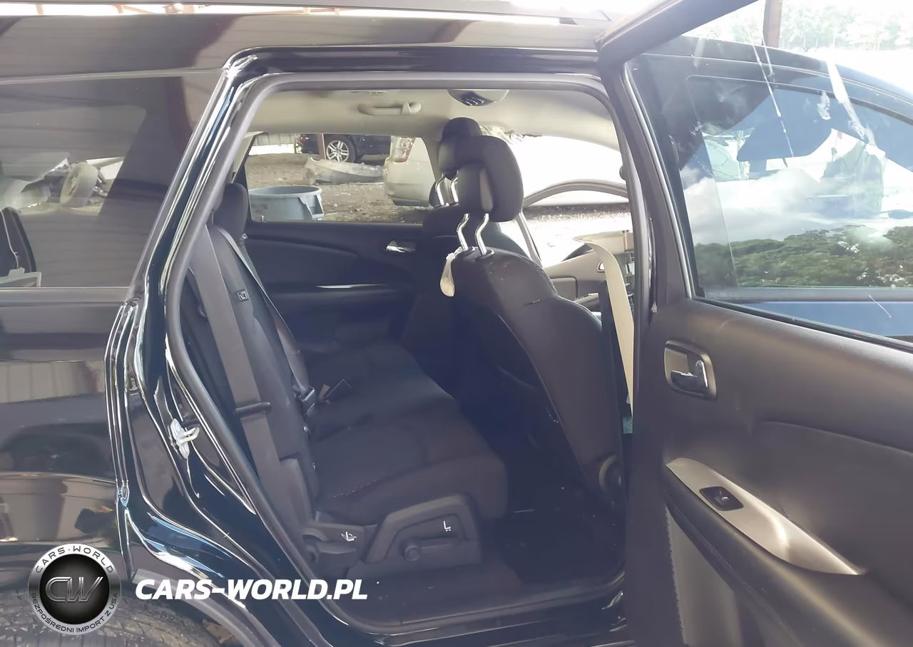 2019 Dodge Journey Se VIN:3C4PDCBB2KT797960 - 8