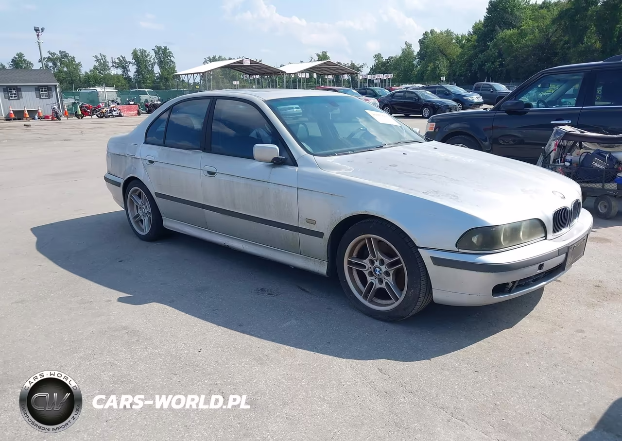 2000 BMW 540I