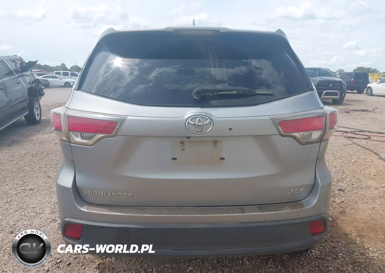 2016 Toyota Highlander Xle V6 VIN:5TDKKRFH8GS121838 - 16
