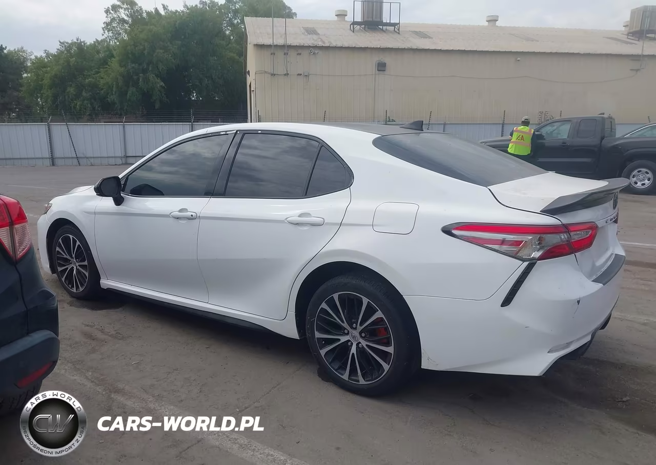 2019 Toyota Camry Se VIN:4T1B11HK3KU190921 - 14