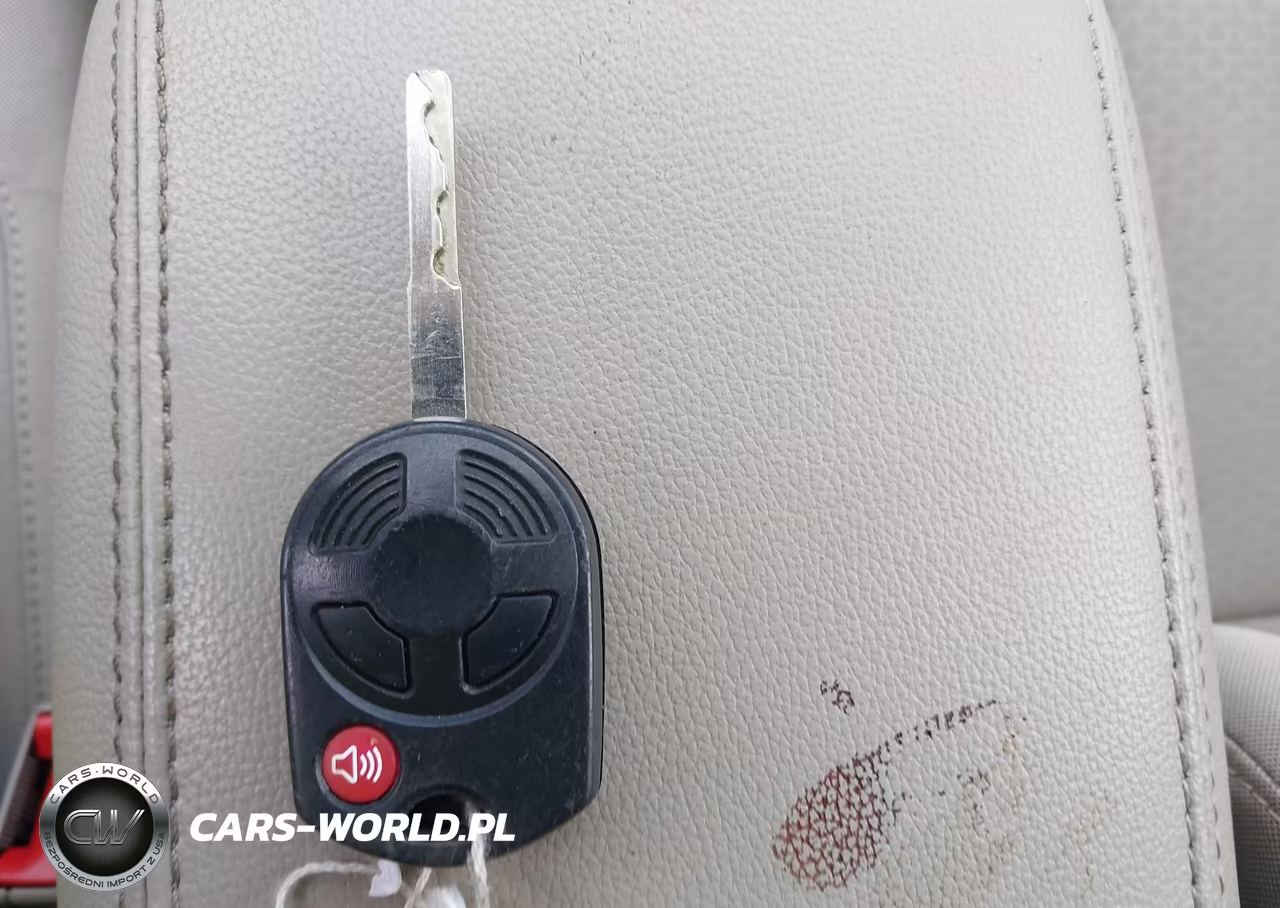 2018 Ford Escape Se VIN:1FMCU9GD1JUD47681 - 11
