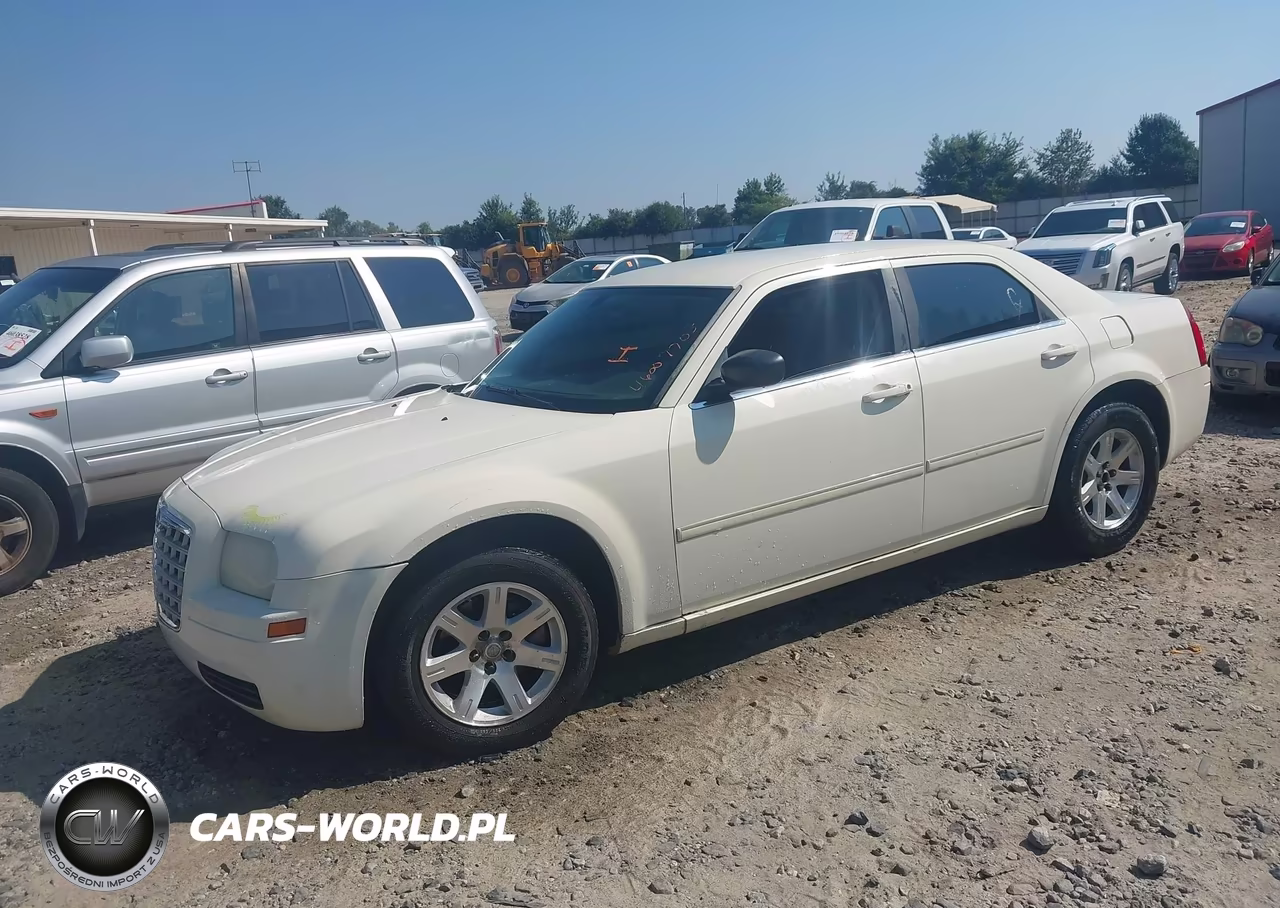 2007 Chrysler 300 VIN:2C3KA43R07H710811 - 2