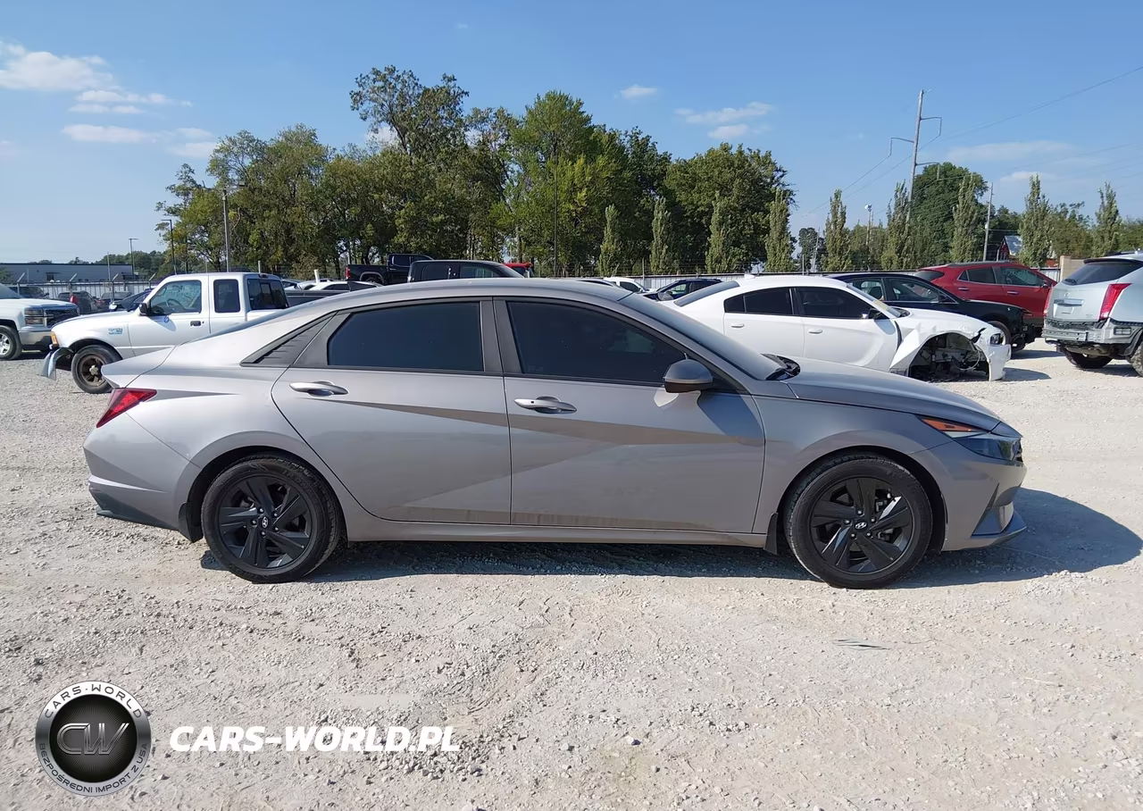 2023 Hyundai Elantra Sel VIN:KMHLM4AG9PU448451 - 13
