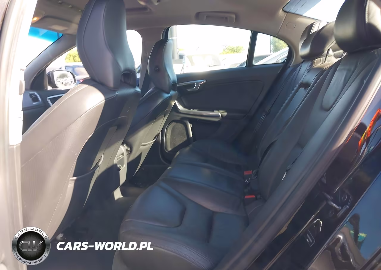 2013 Volvo S60 T5 VIN:YV1612FS2D1215403 - 8