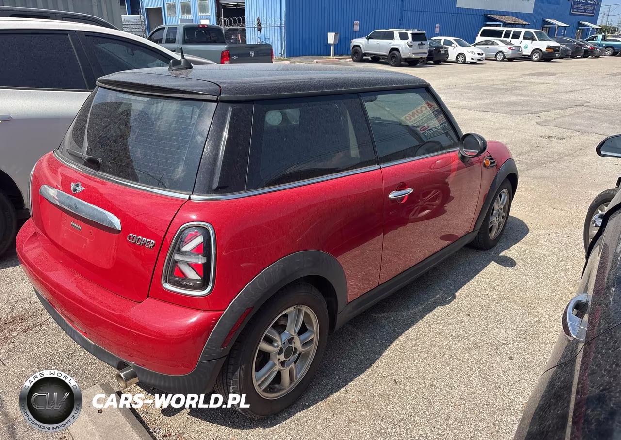 2013 Mini Hardtop Cooper VIN:WMWSU3C50DT372803 - 4