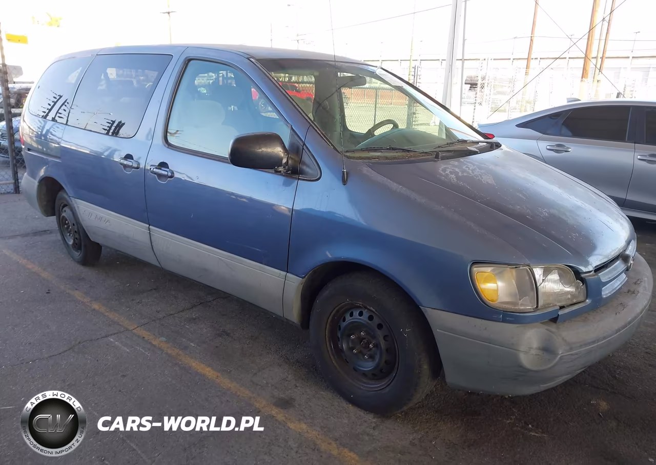 2000 Toyota Sienna Ce