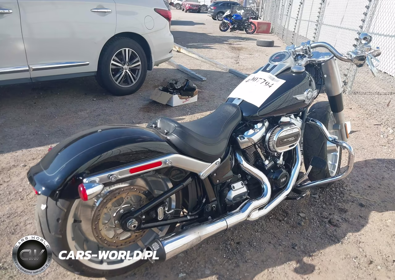 2018 Harley-Davidson Flfbs Fat Boy 114 VIN:1HD1YGK10JC034921 - 4
