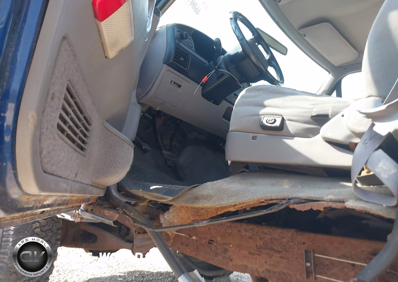 1996 Ford Bronco U100 VIN:1FMEU15HXTLB67818 - 12