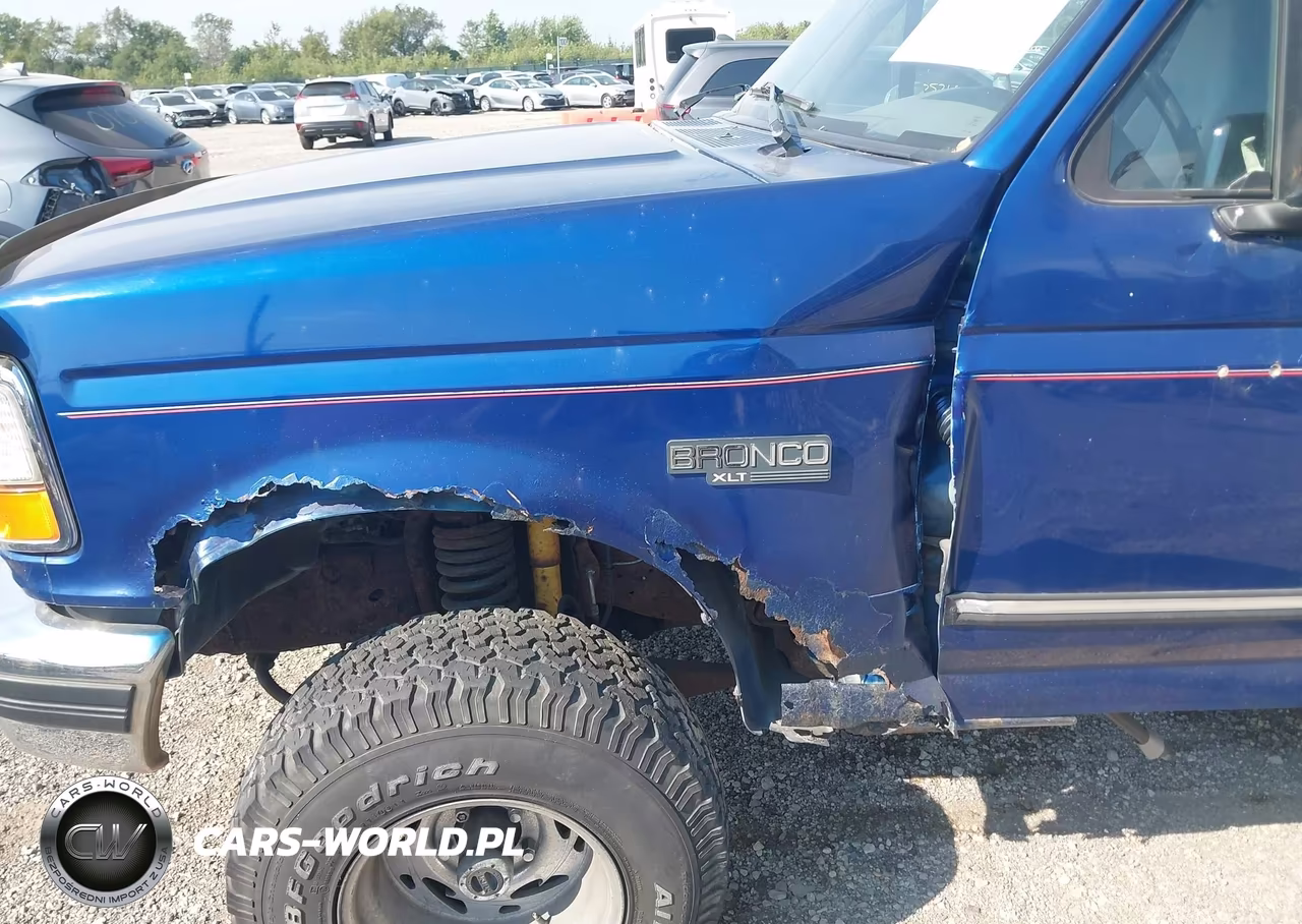 1996 Ford Bronco U100 VIN:1FMEU15HXTLB67818 - 6