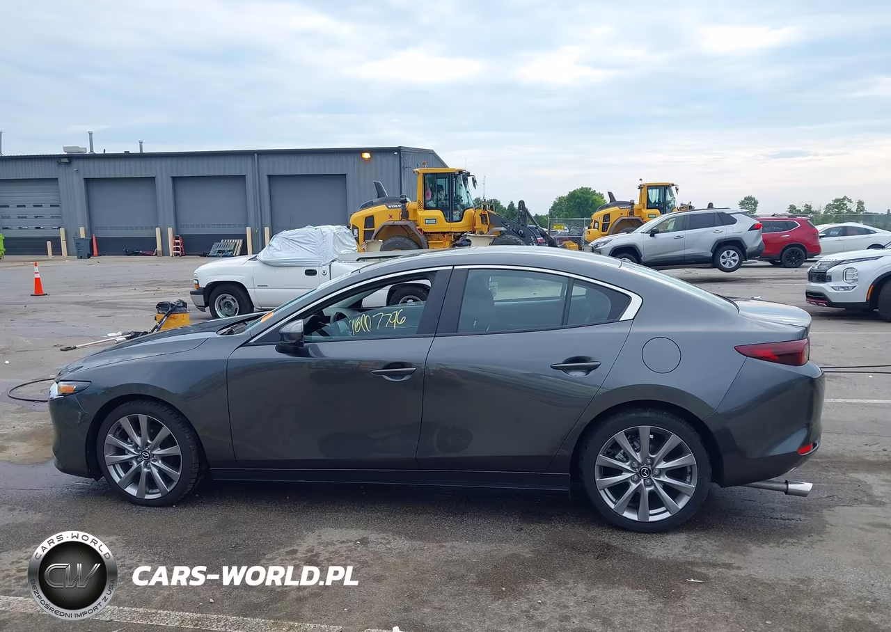 2022 Mazda Mazda3 Preferred VIN:3MZBPACL4NM301629 - 14