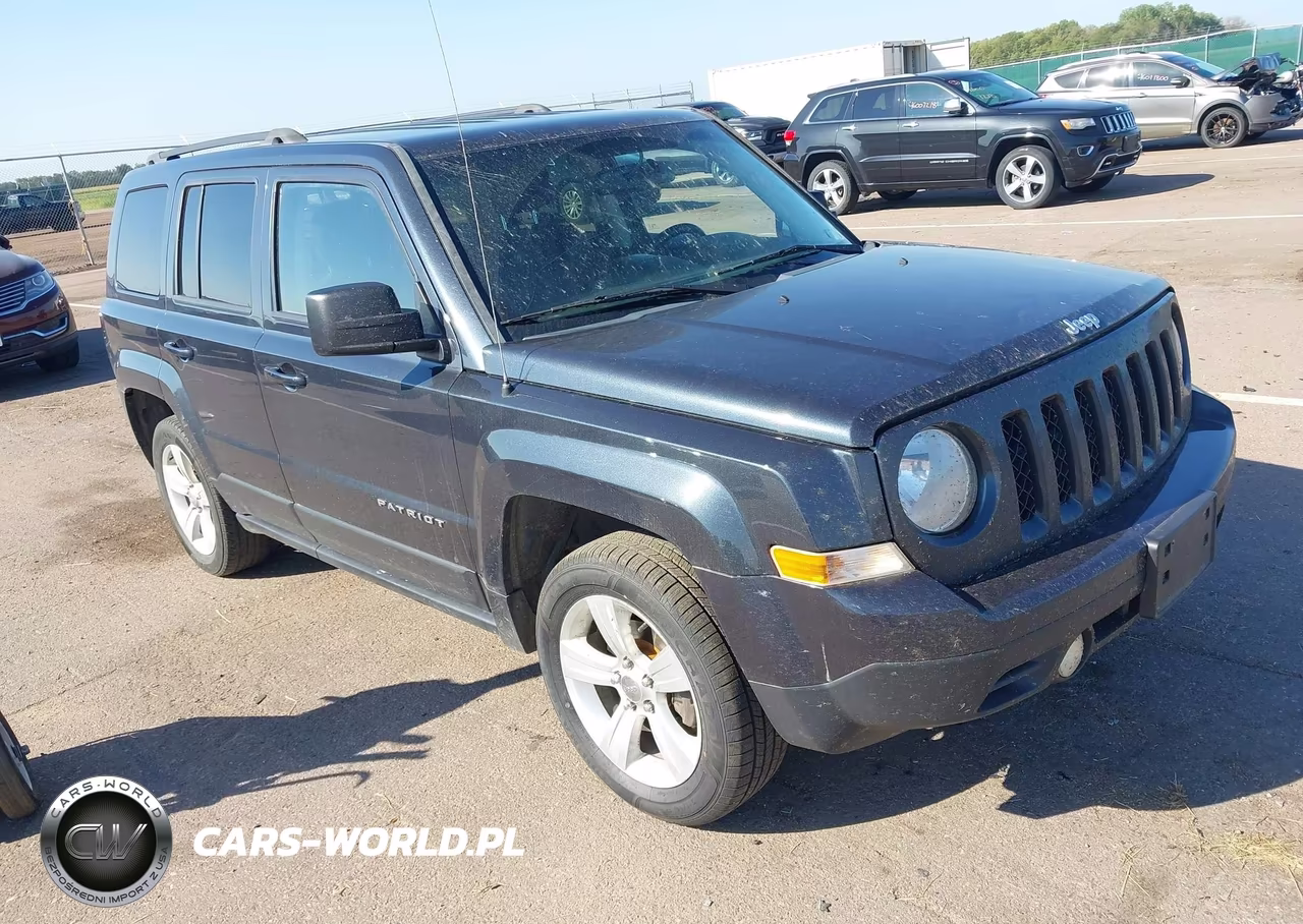 2015 Jeep Patriot Latitude – zdjęcie 1 z 11