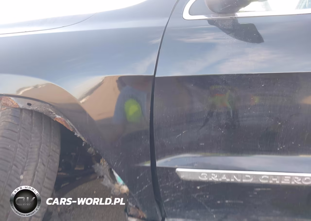 2012 Jeep Grand Cherokee Laredo VIN:1C4RJFAG3CC222327 - 15