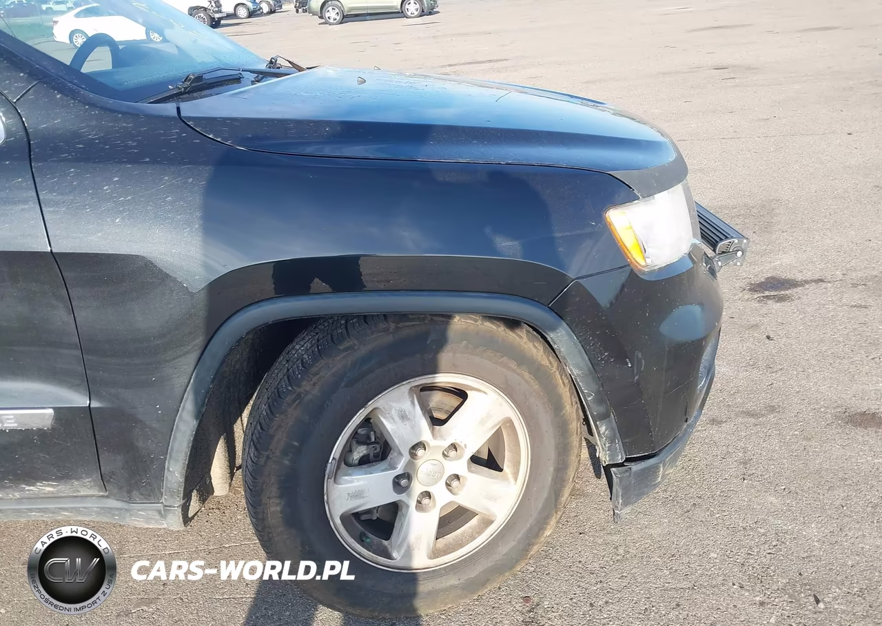2012 Jeep Grand Cherokee Laredo VIN:1C4RJFAG3CC222327 - 17