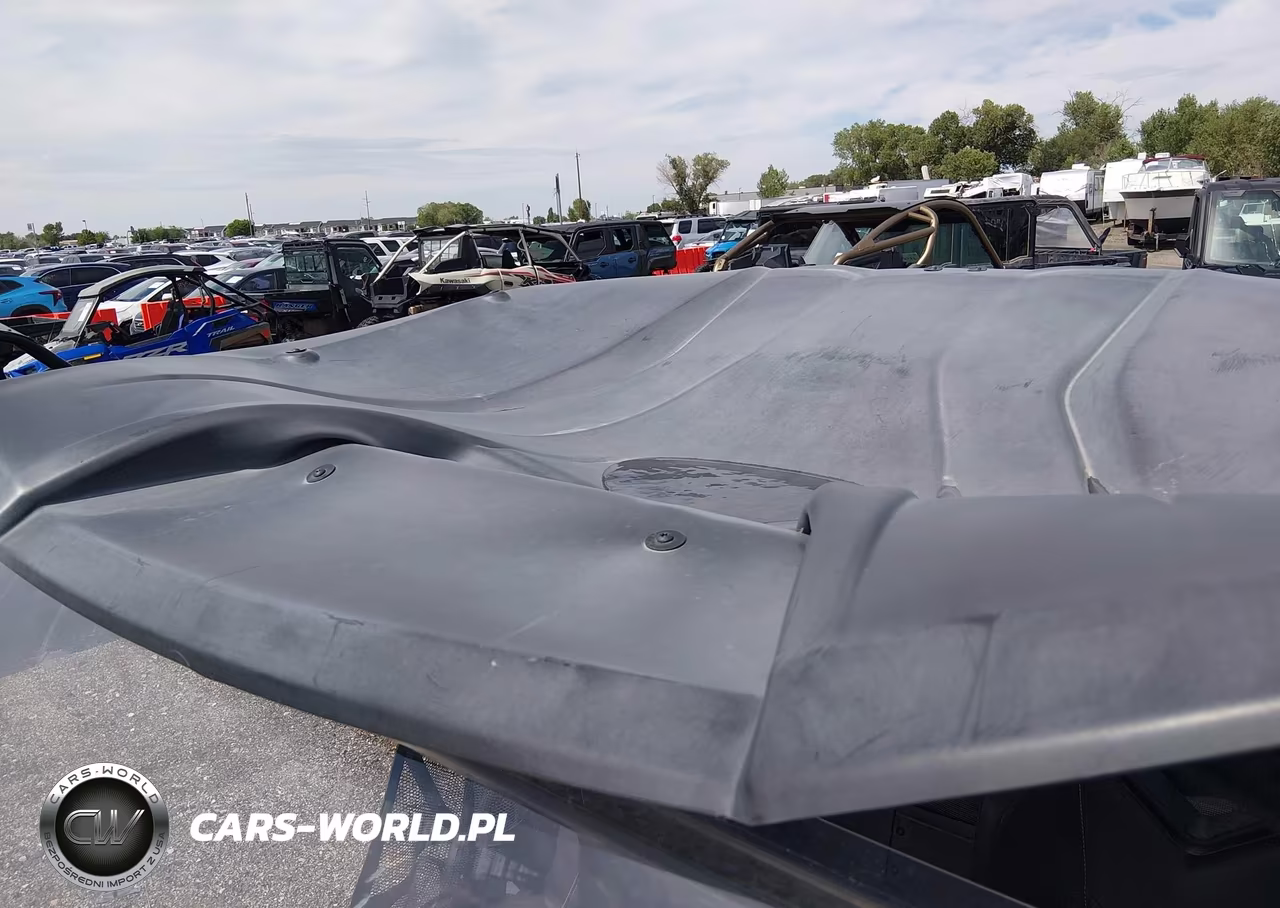 2017 Can-Am Commander 1000 Xt-1000 Xt-P VIN:3JBKKAP26HJ001991 - 12