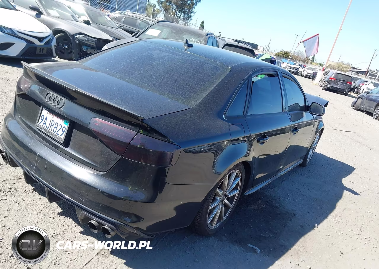 2016 Audi A4 2.0T Premium VIN:WAUAFAFL2GN016219 - 4