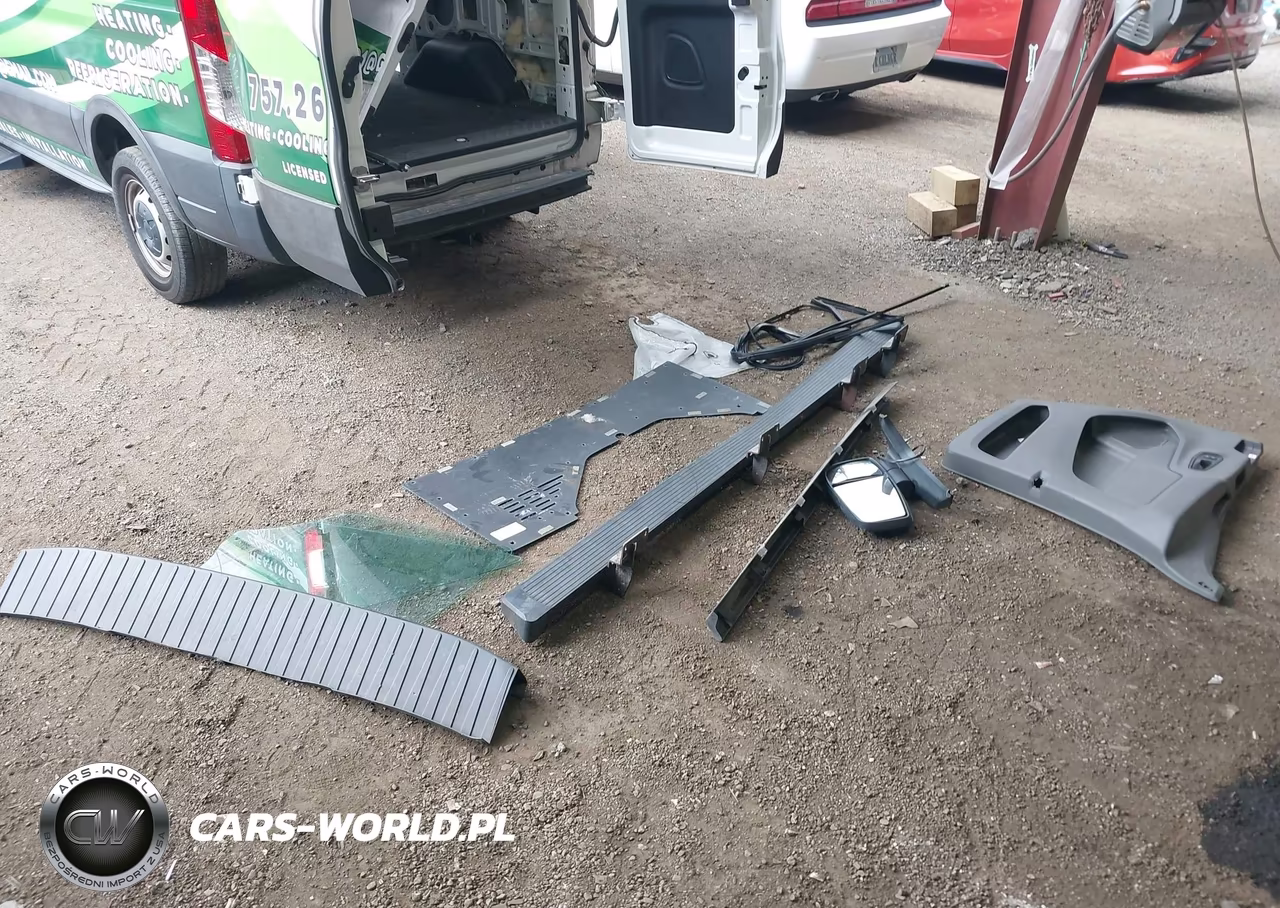 2020 Ford Transit-250 VIN:1FTBR1C86LKB20013 - 12